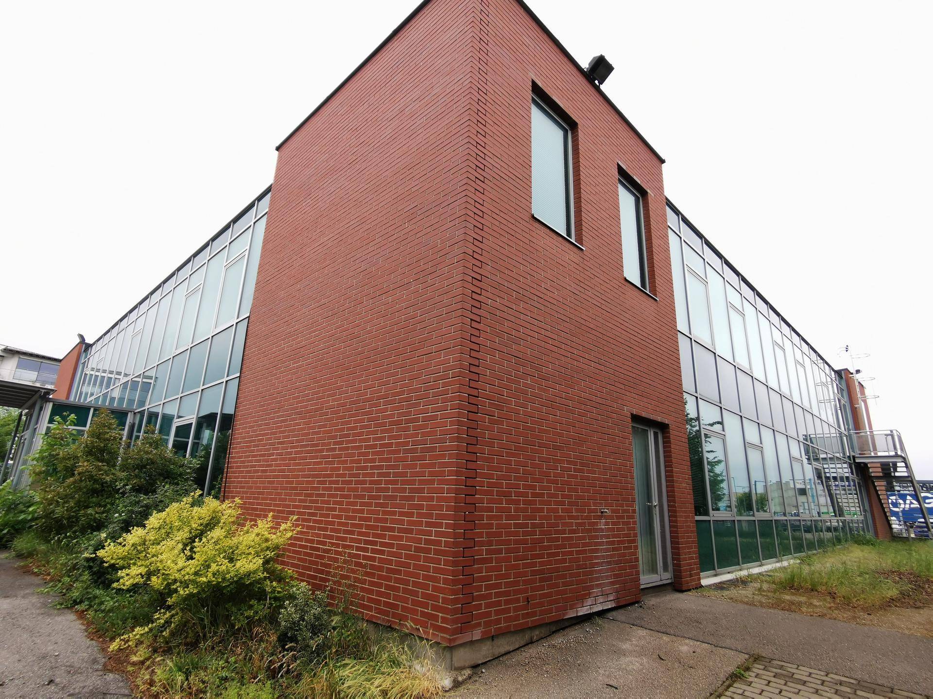Perchtoldsdorf - Büroliegenschaft, 45 KFZ Stellplätze, Nahbereich Bahnhof, A2, A23, S1, A21 Anbindung - Ansicht 3