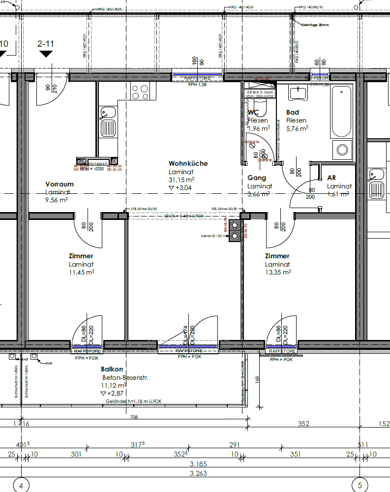 Grundriss einer Wohnung mit Wohnküche, zwei Zimmern, Bad, WC und Balkon.