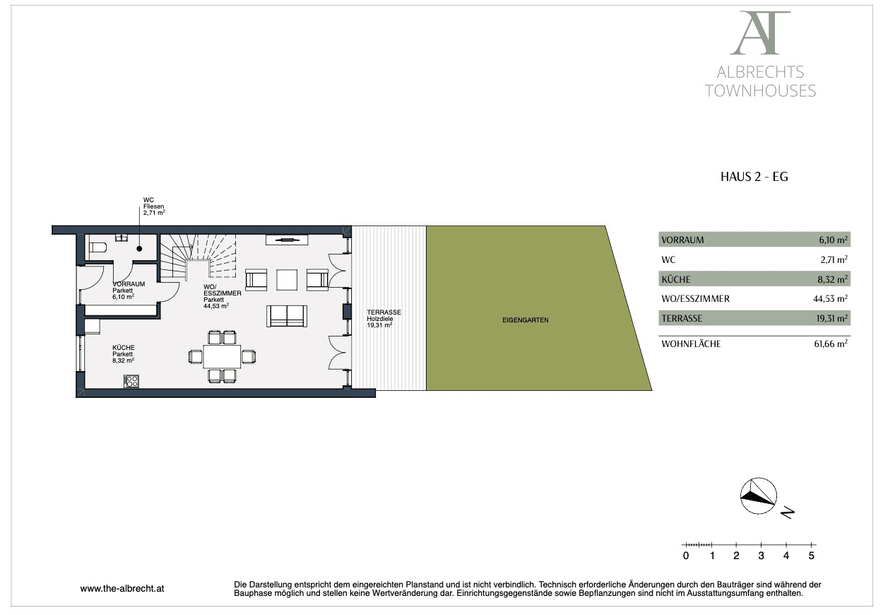 Grundriss des Erdgeschosses mit offener Küche, Wohn-Essbereich, Terrasse und Eigengarten.