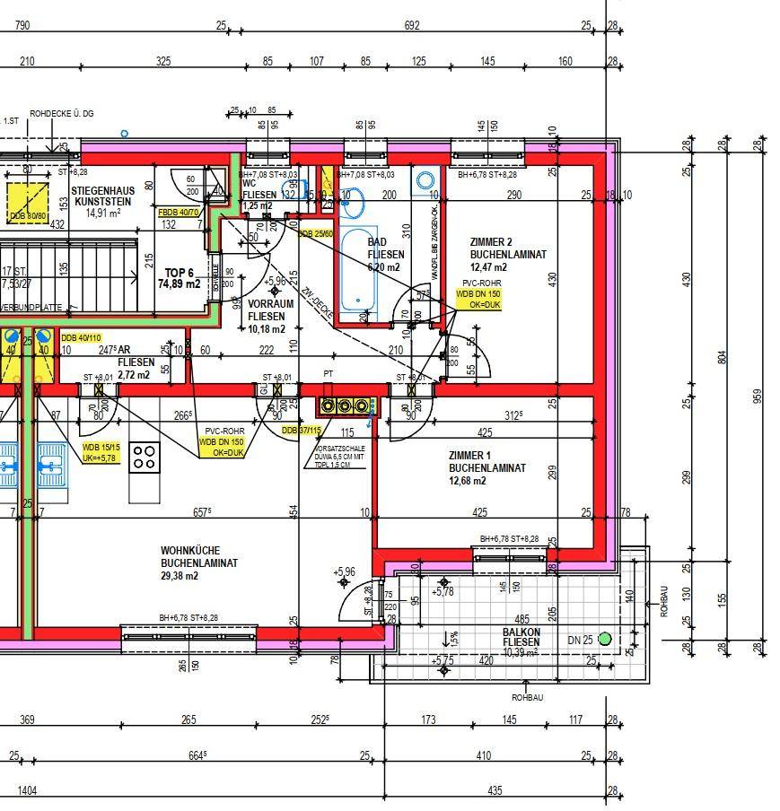Detaillierter Grundriss einer Wohnung mit drei Zimmern, Wohnküche und Balkon.