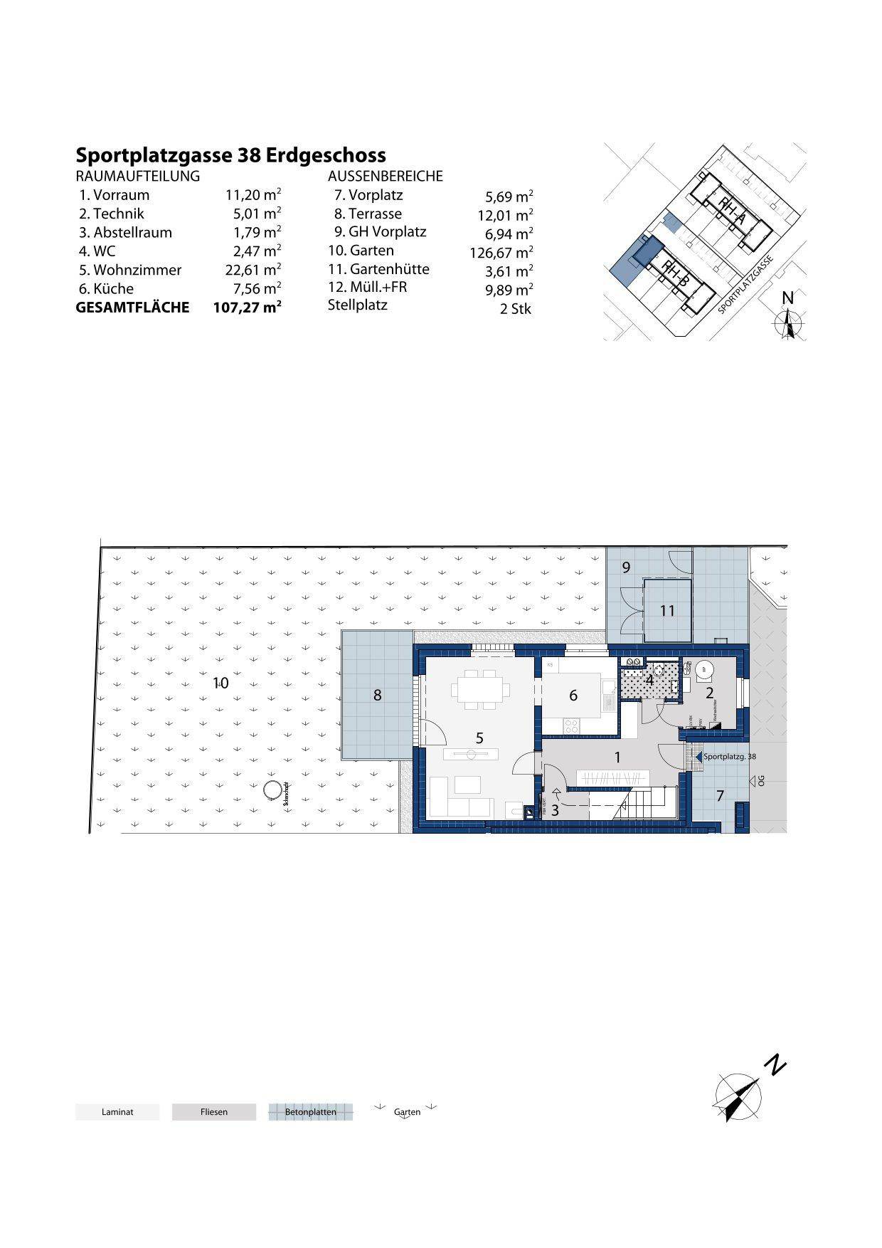 Grundriss des Erdgeschosses mit offenem Wohnbereich, Küche, WC, Terrasse und Garten.