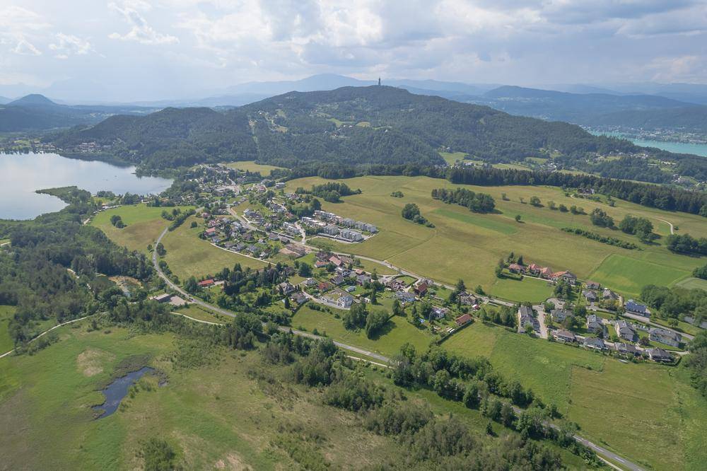 Zwischen Keutschacher See (links) und Wörthersee (rechts)