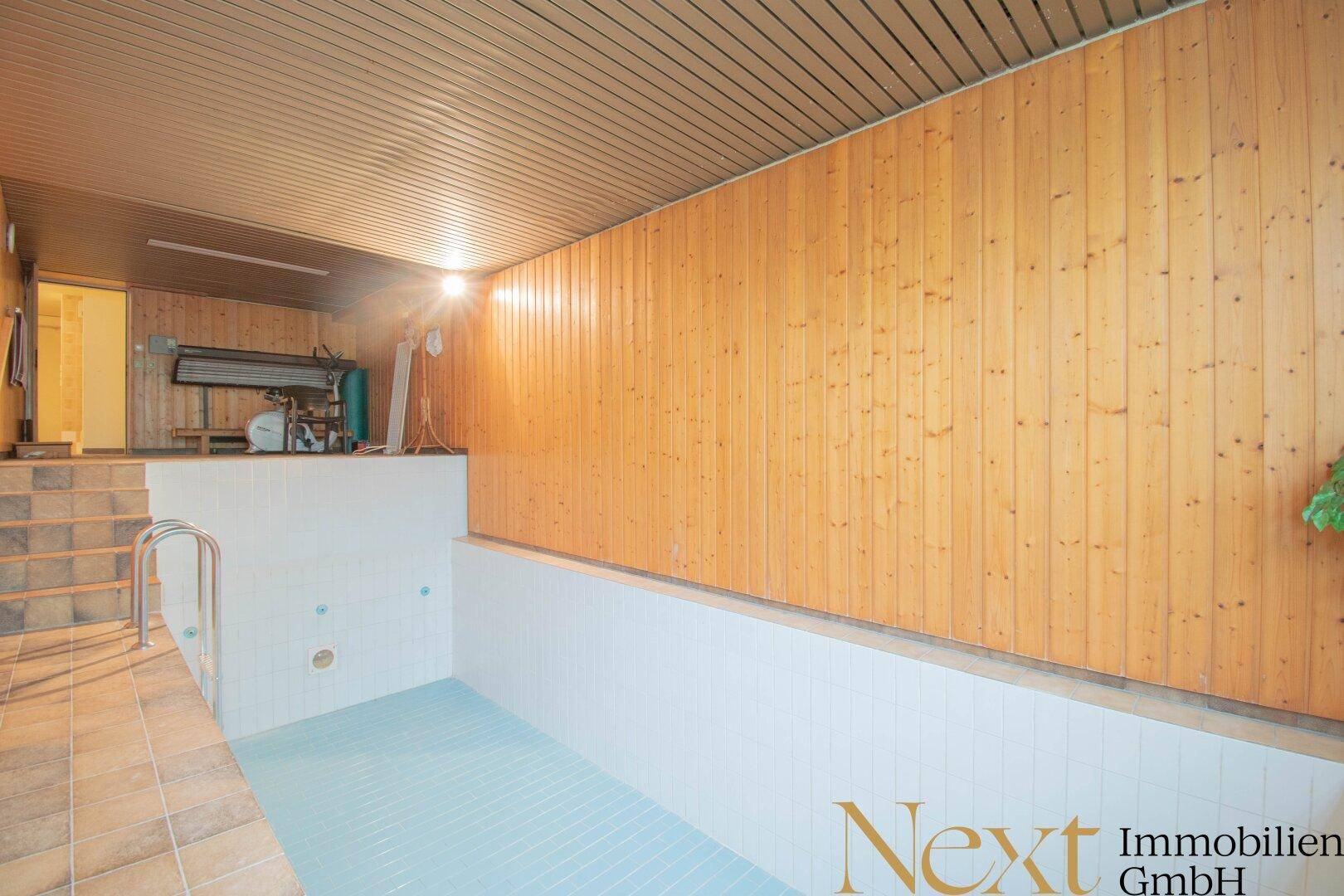 Indoor-Swimmingpool I