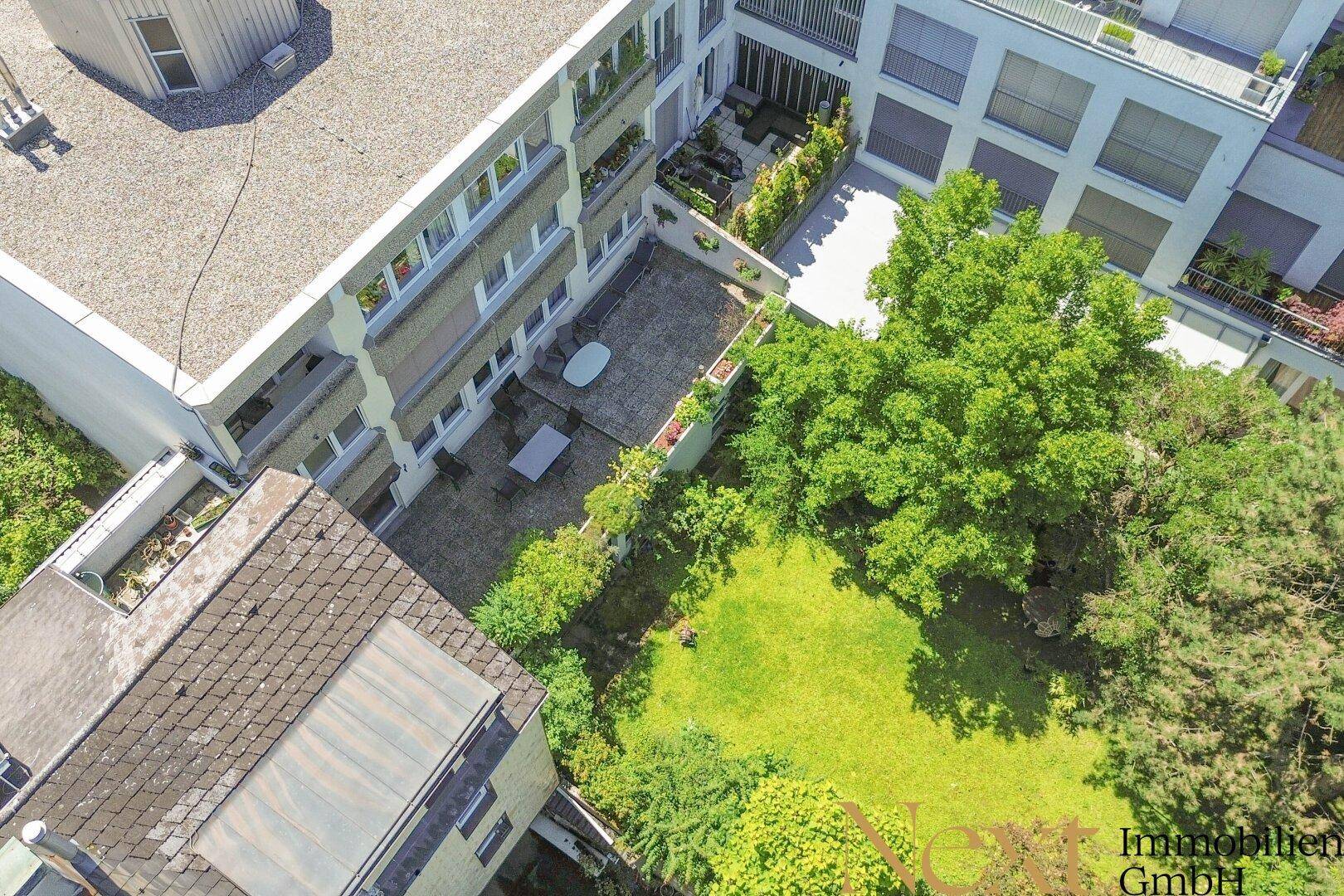 Terrasse + Garten