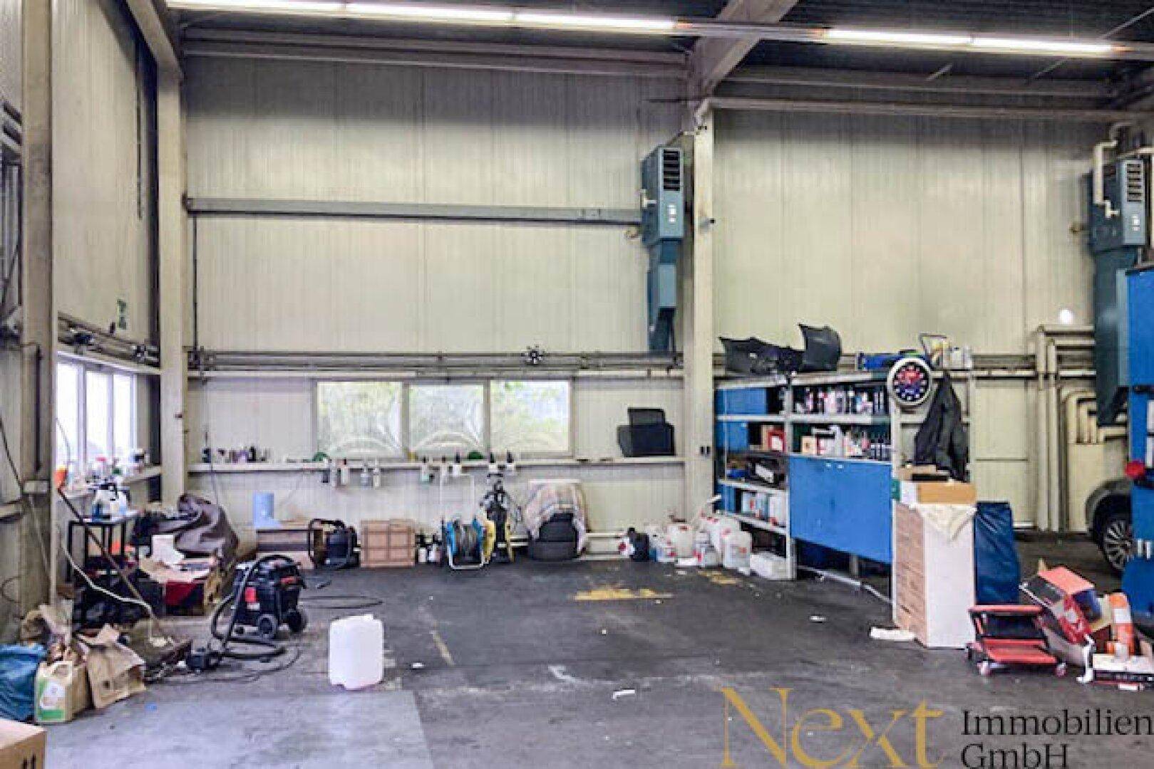 Lagerhalle mit 2 Rolltoren in Leonding zu vermieten! – pohled 4