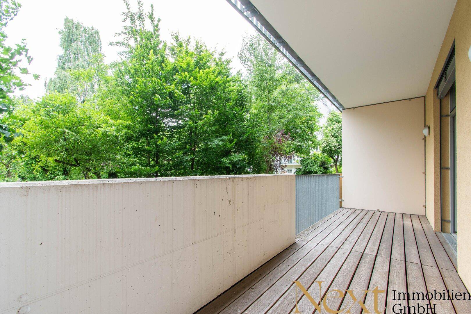 Loggia II