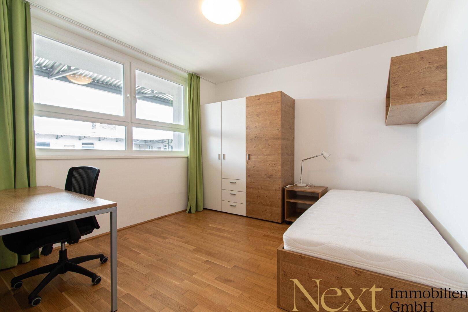 Schlafzimmer II