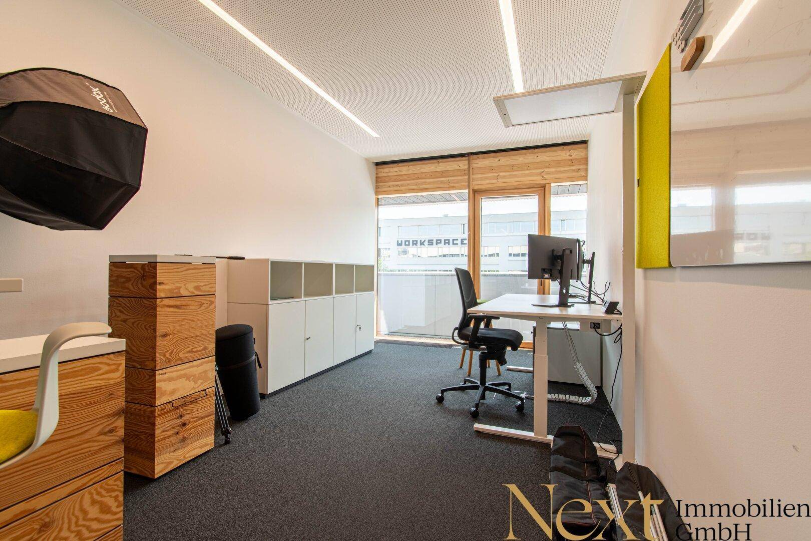Büro II