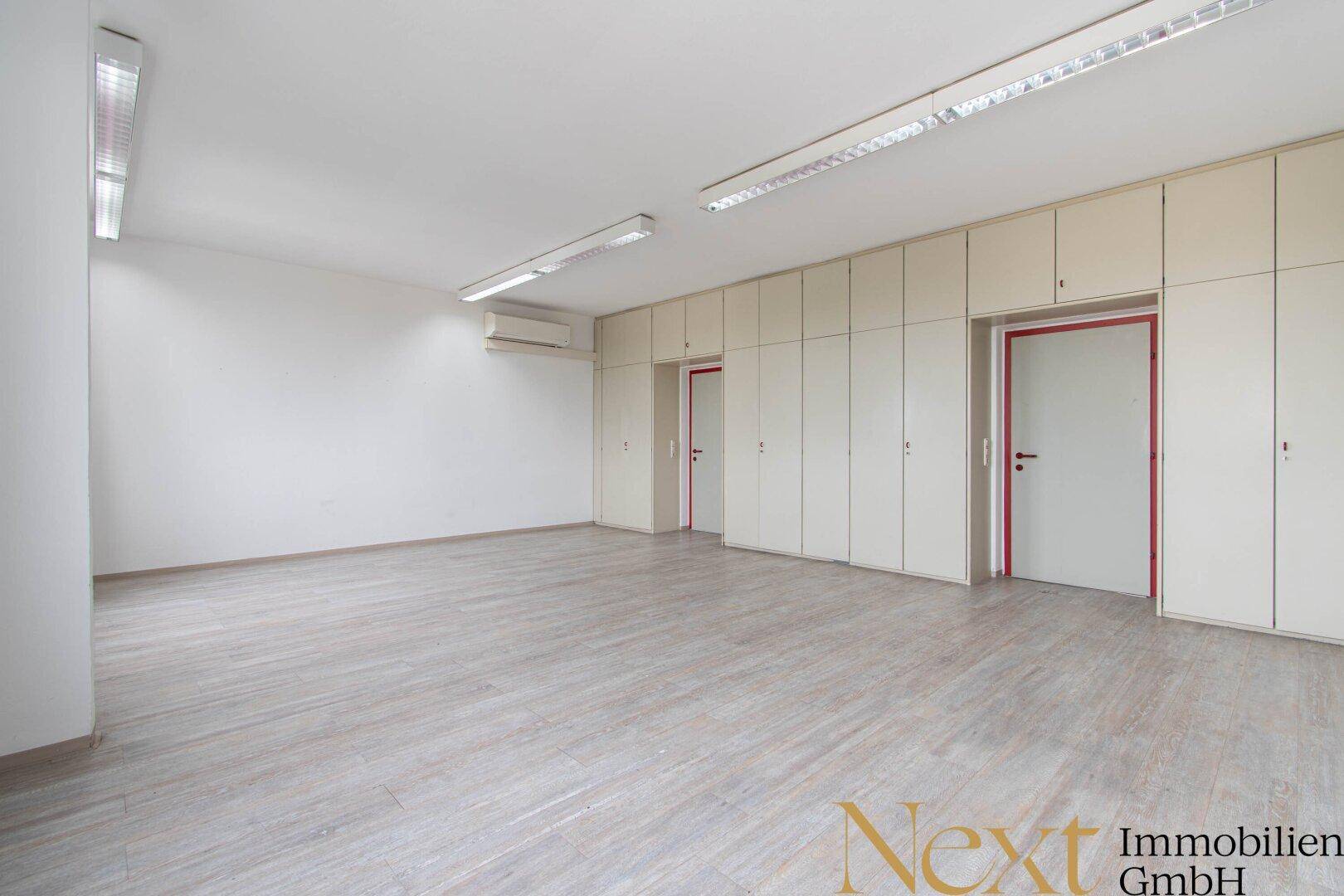 Büro IV