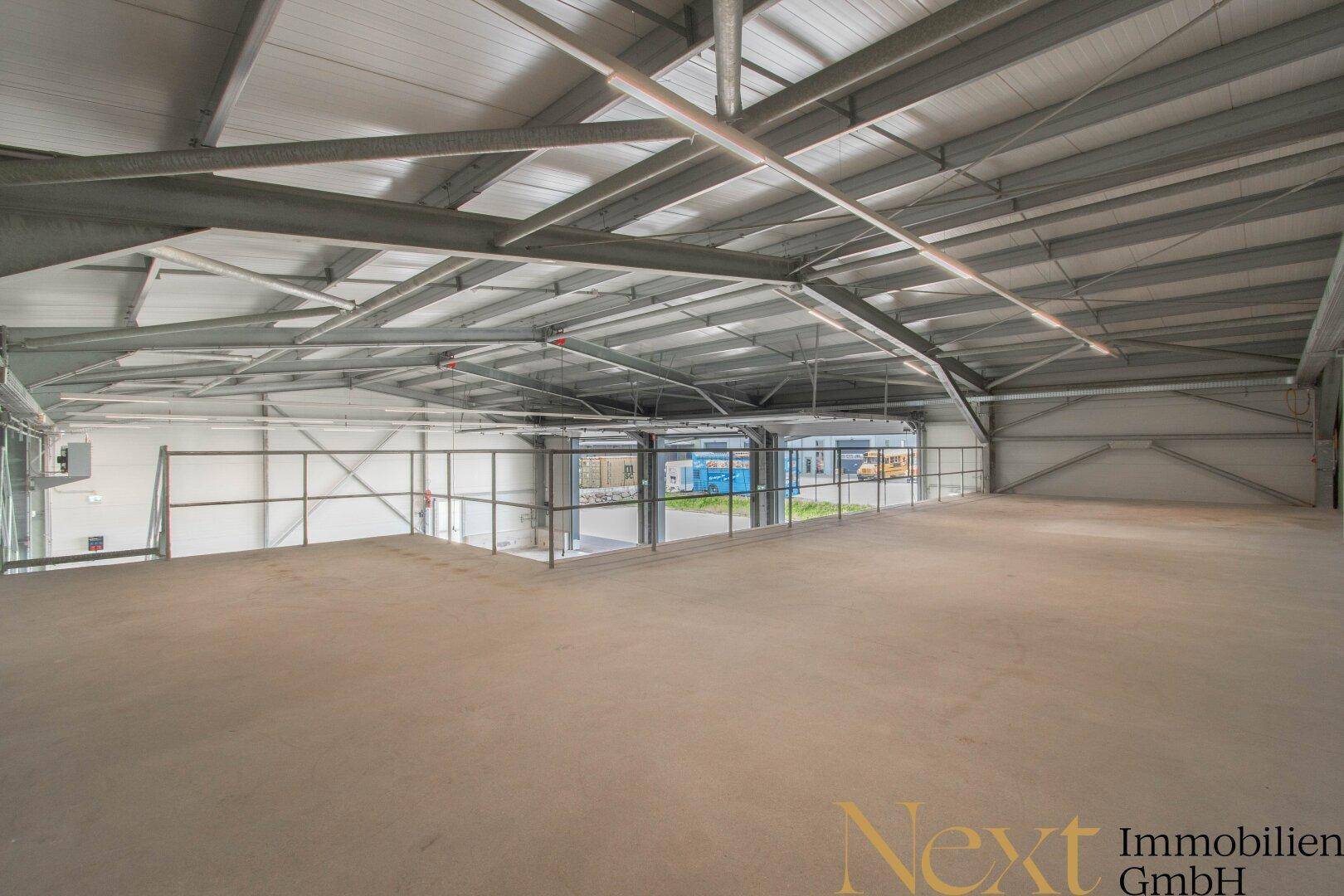 Neuwertige Gewerbehalle mit großer Freifläche im Betriebsbaugebiet von Perg zu vermieten! - Ansicht 4