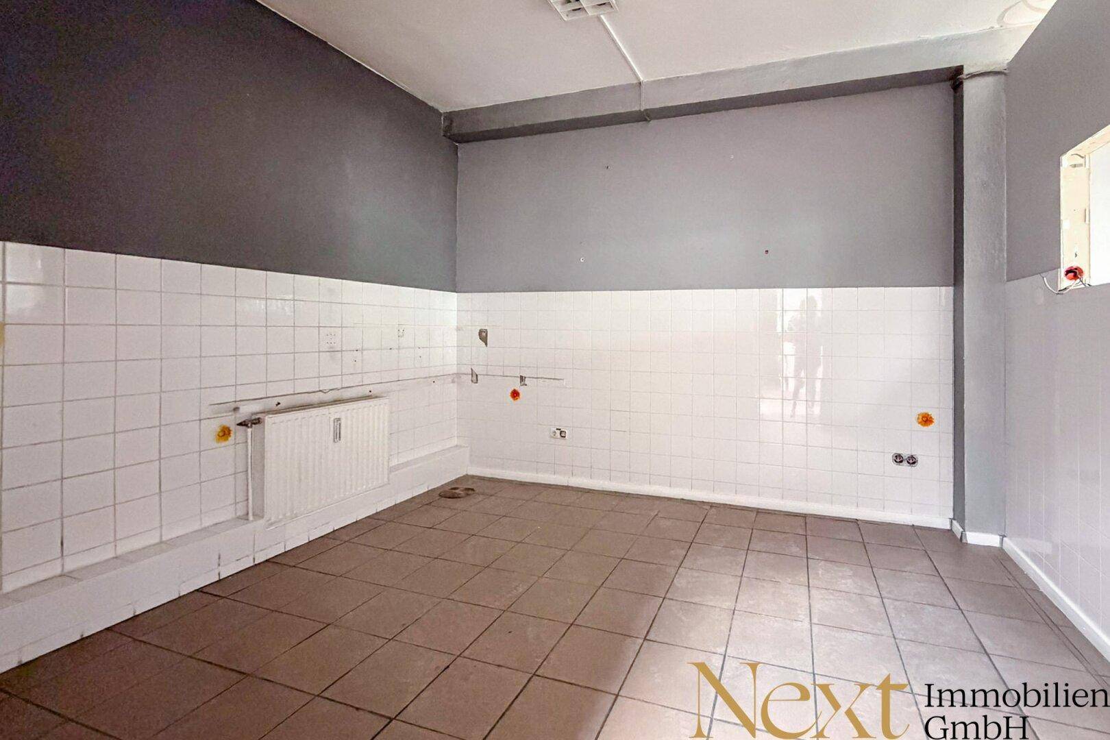 Großzügige Lagerfläche in frequentierter Lage von Wels zu vermieten! - Ansicht 3