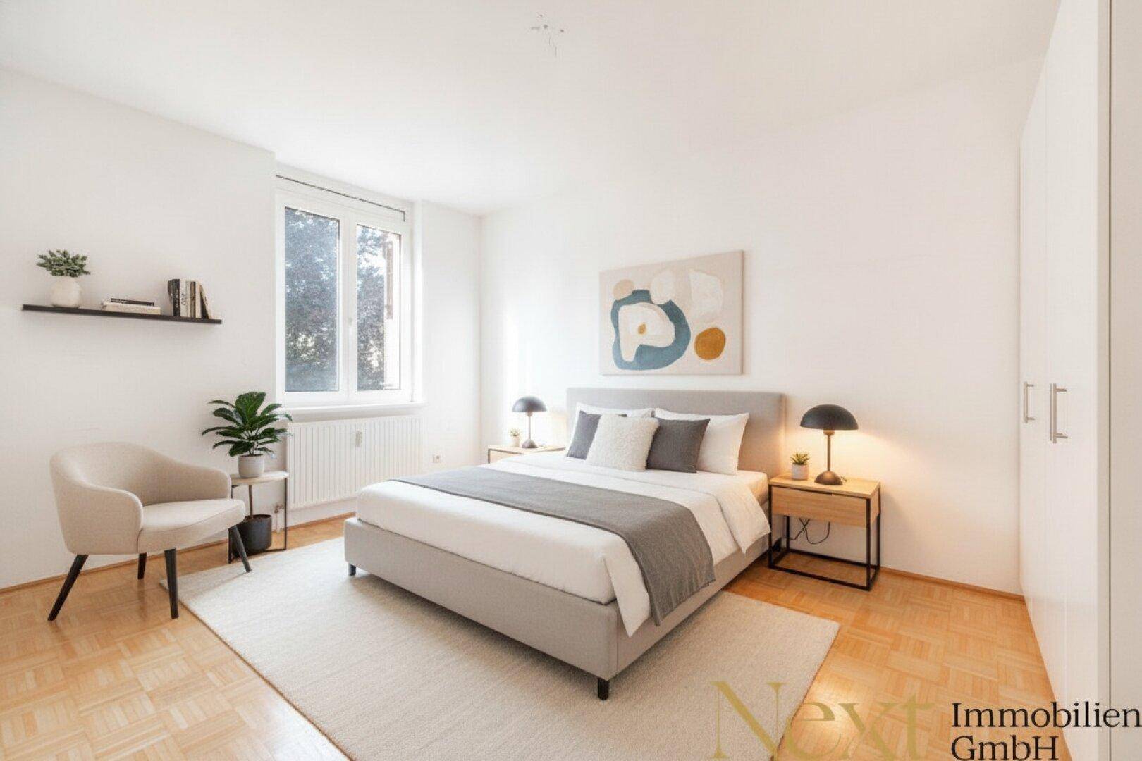 Helles Schlafzimmer mit gemütlichem Bett, Nachttischen und Parkettboden, ideal für Ruhe und Entspannung.