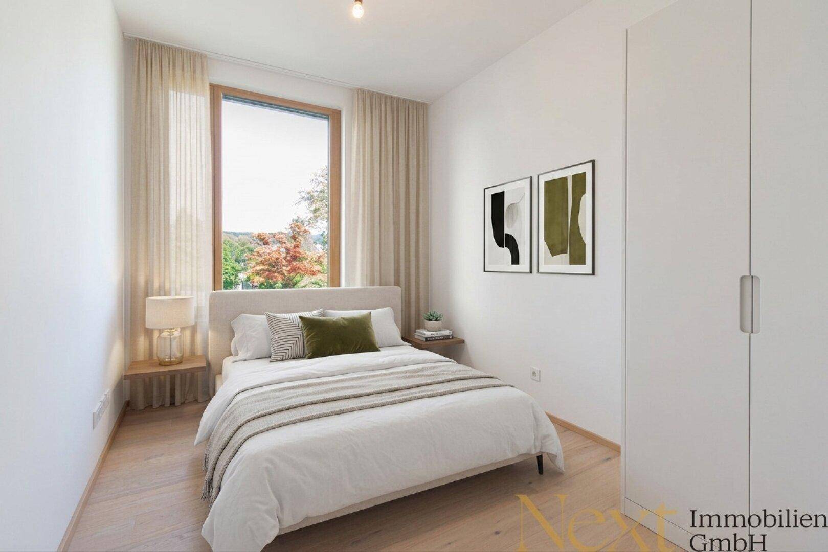 Gemütliches Schlafzimmer mit modernem Bett, Kleiderschrank und großem Fenster.