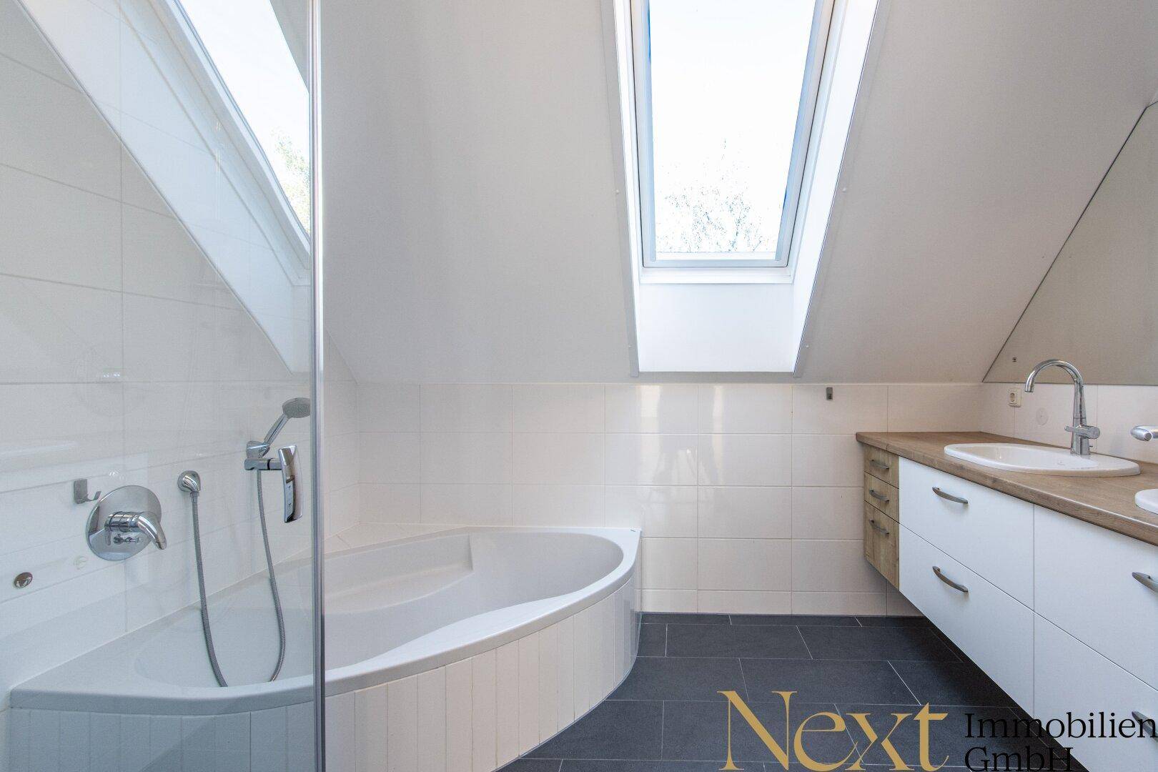 Badezimmer I