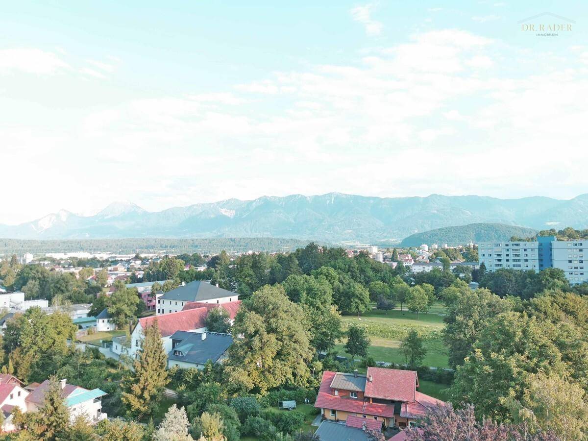 Aussicht vom südseitigen Balkon