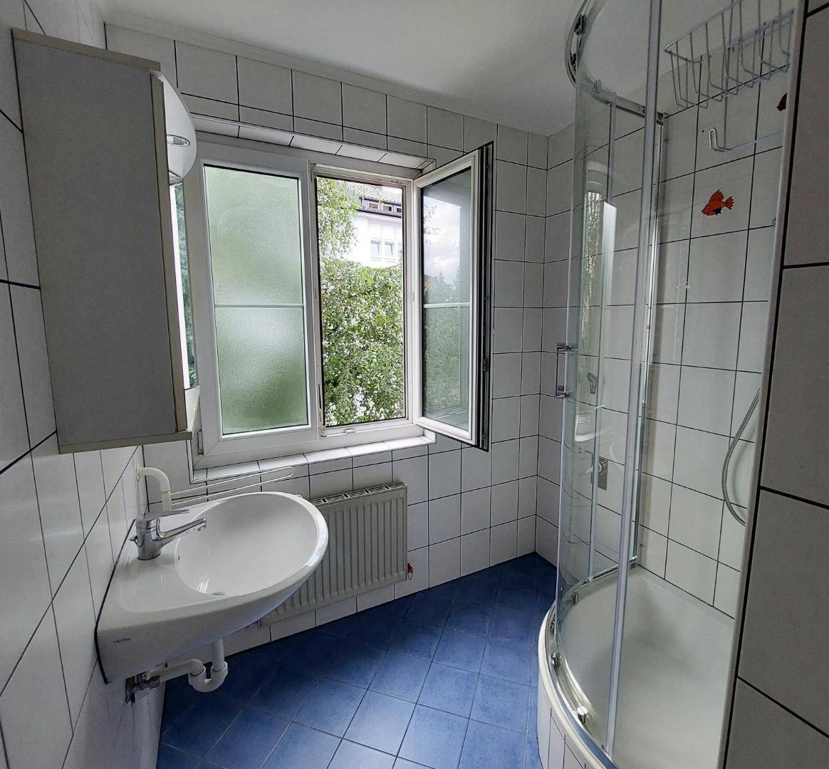 Badezimmer 2