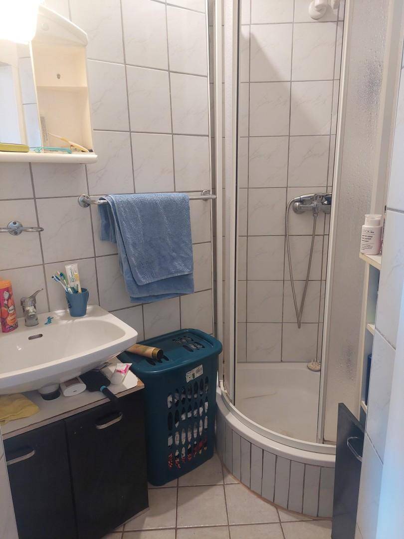 912, Dusche