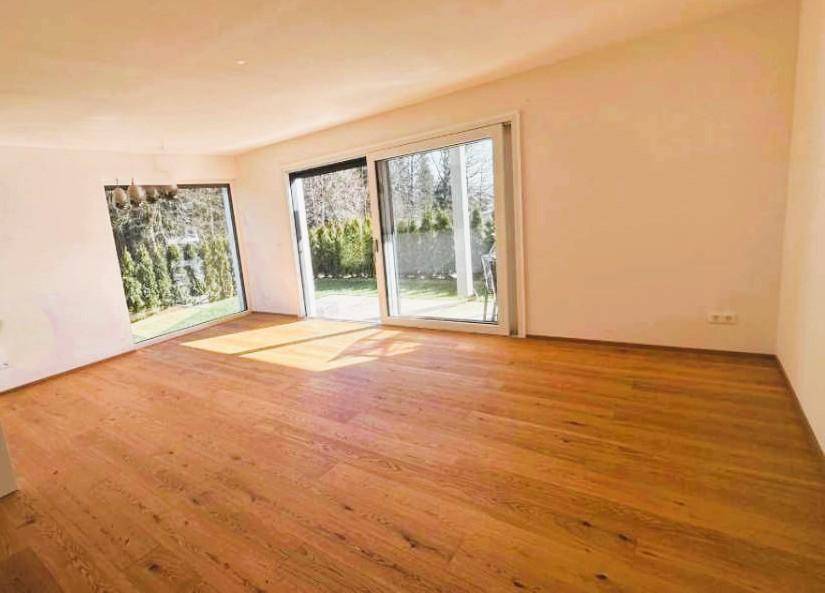 Wohnzimmer 1
