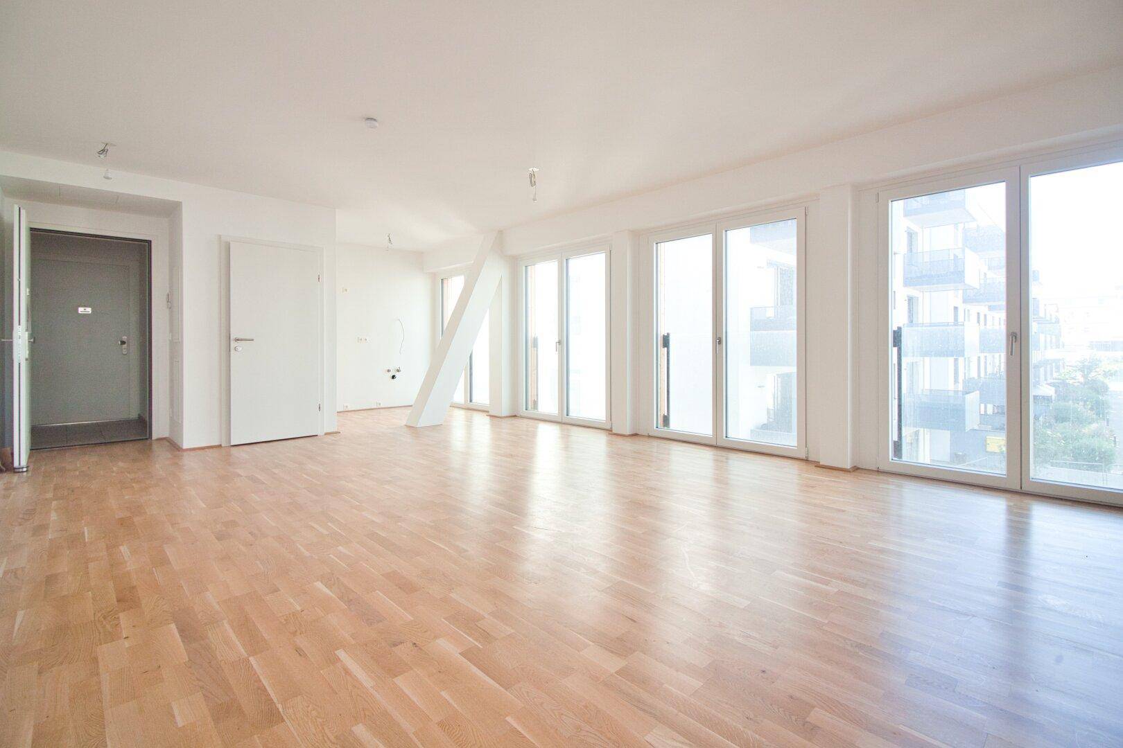 Arbeiten &amp; Wohnen vereint – Büro &amp; angrenzende, moderne 2-Zimmer-Wohnung mit Balkon mit separatem Zugang - Vista 3