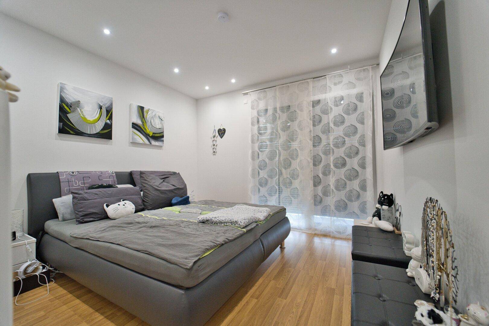 Schlafzimmer 2