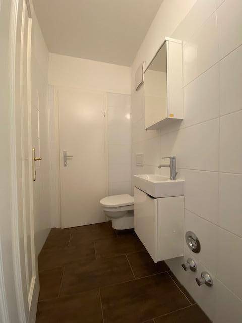 Toilette im UG
