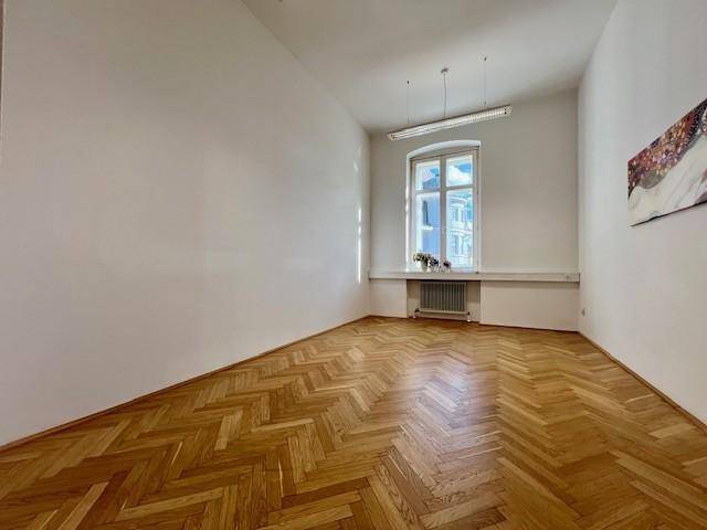 Klimatisiertes Altbaubüro mit ca. 207 m² direkt am Linzer Taubenmarkt - Ansicht 6