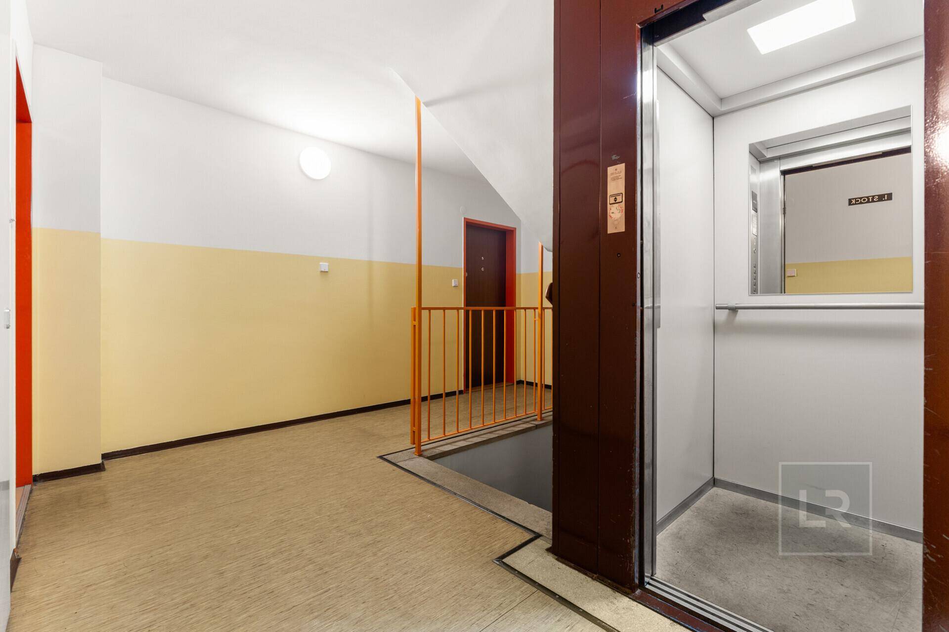 20 Stiegenhaus