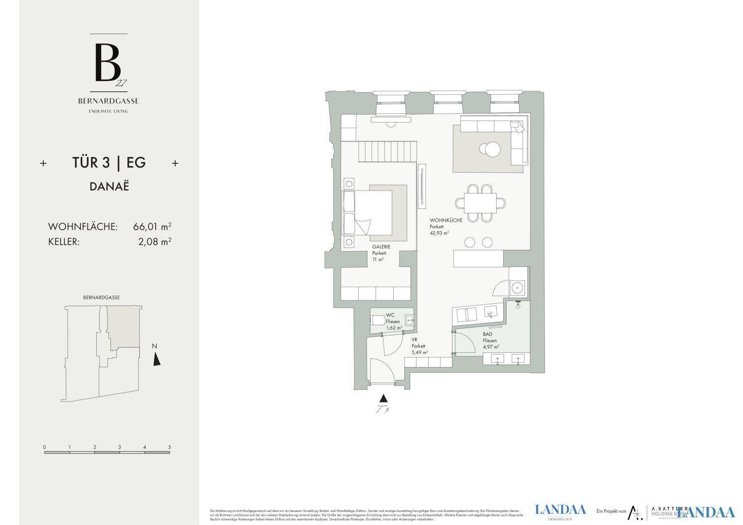 Grundriss der Wohnung Tür 3 im Erdgeschoss mit Wohnküche, Bad und Loggia.