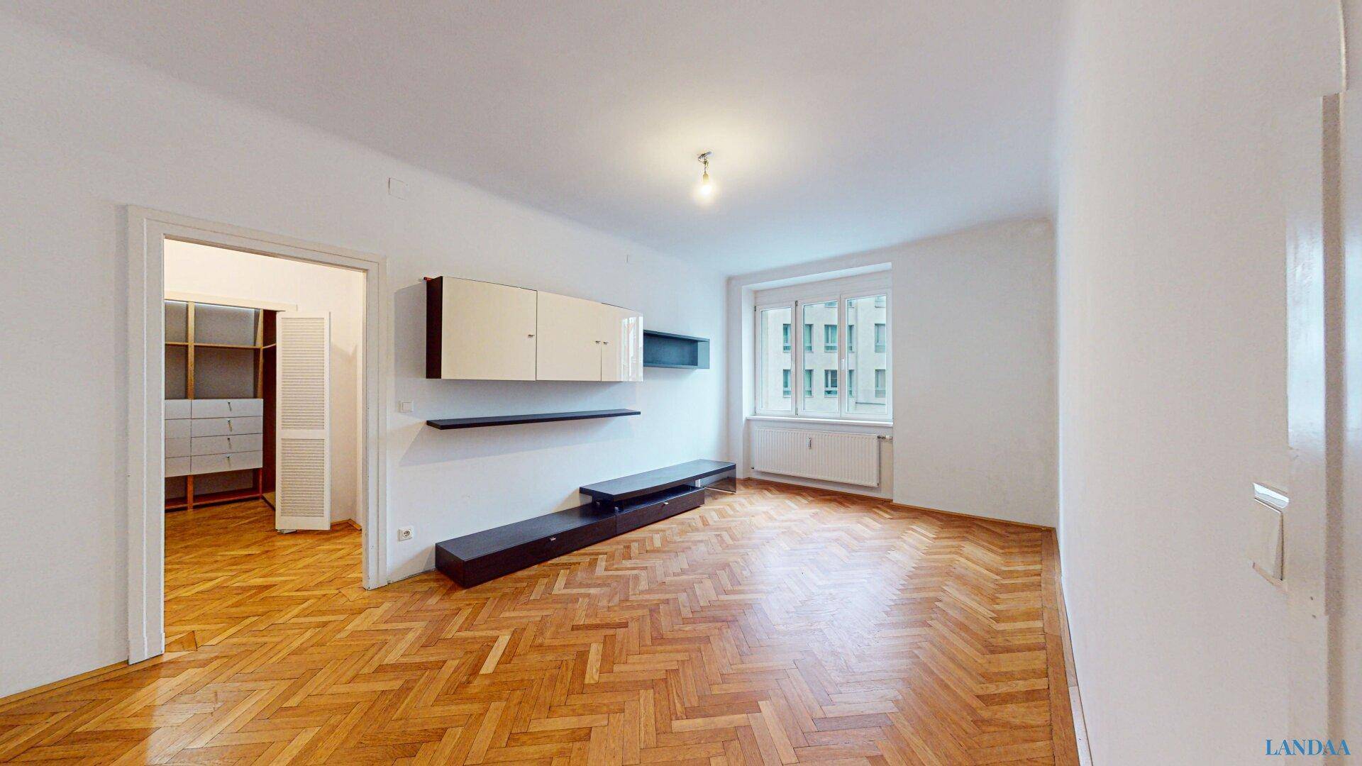 https://pictures.immobilienscout24.de/prod.www.immobilienscout24.at/pictureserver/loadPicture?q=70&id=012.0010J000023tZKB-1733013306-8f40d50659524428be4dae5f4125f7ad