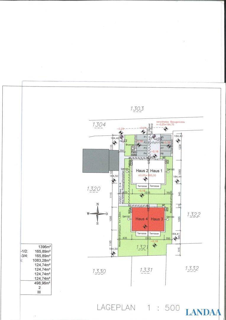 Lageplan des Grundstücks mit der Anordnung von vier Doppelhaushälften und Terrassenbereichen.