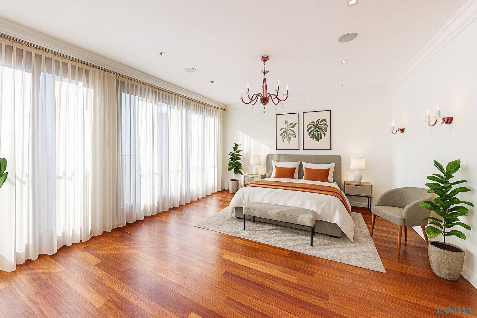 Helles Schlafzimmer mit Holzboden, großen Fenstern und einem roten Kronleuchter.