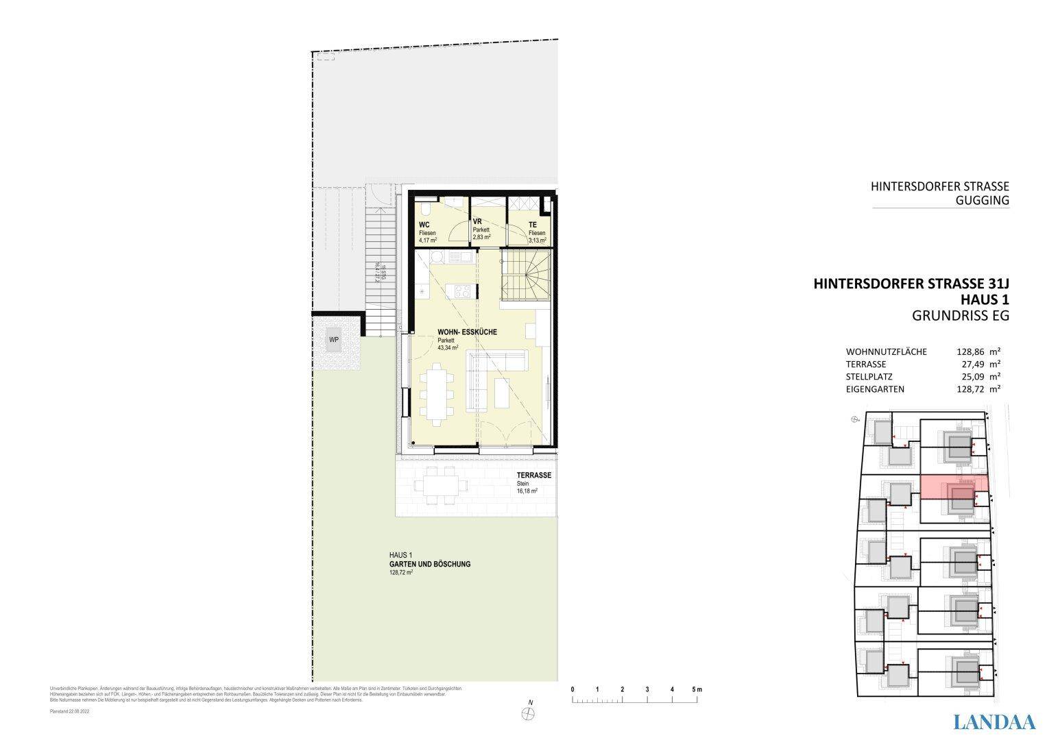 Grundriss des Erdgeschosses von Haus 1 mit offenem Wohn-Essbereich, Terrasse und Garten.