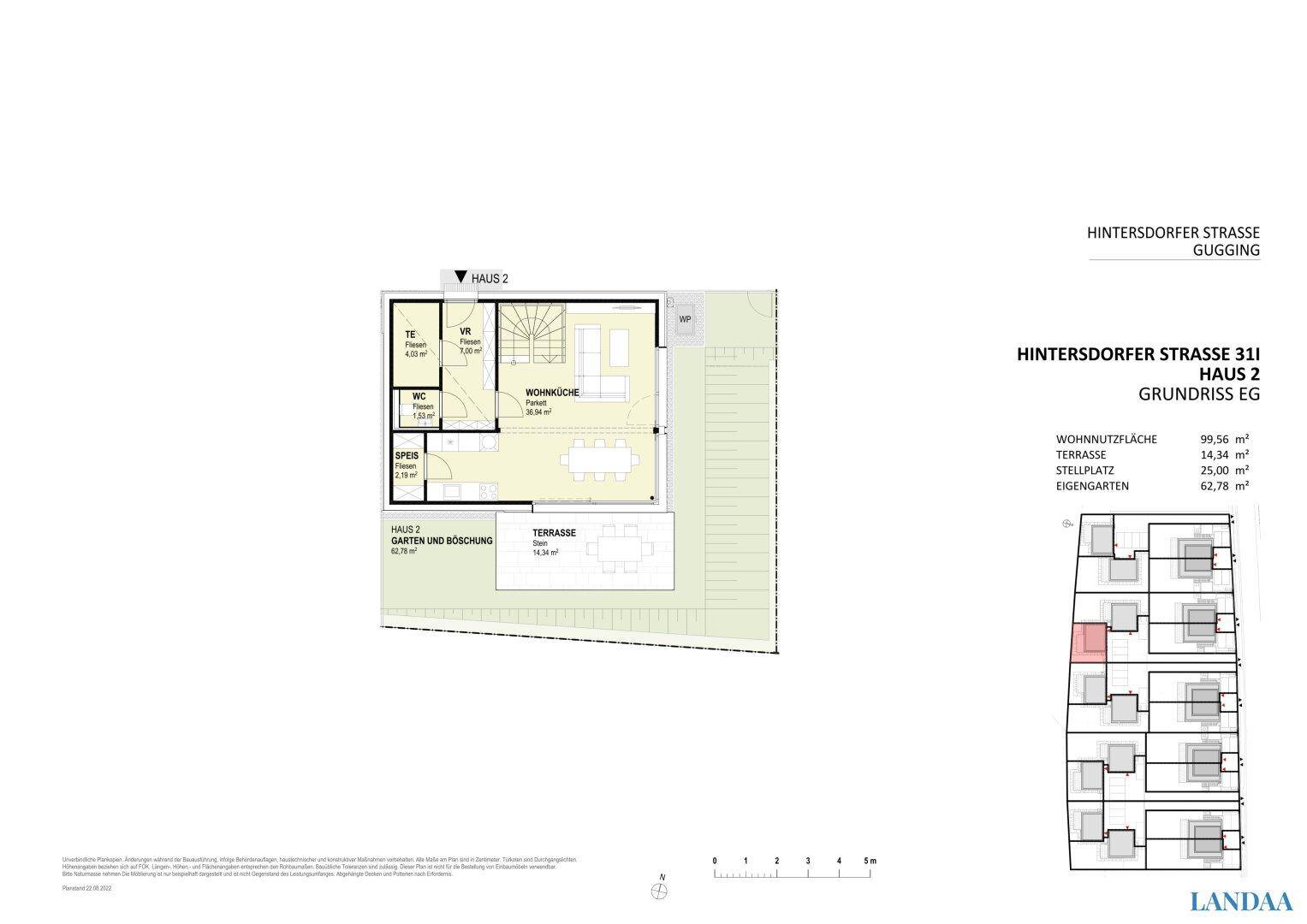 Grundriss des Erdgeschosses von Haus 2 mit offener Wohnküche, Terrasse und Garten.