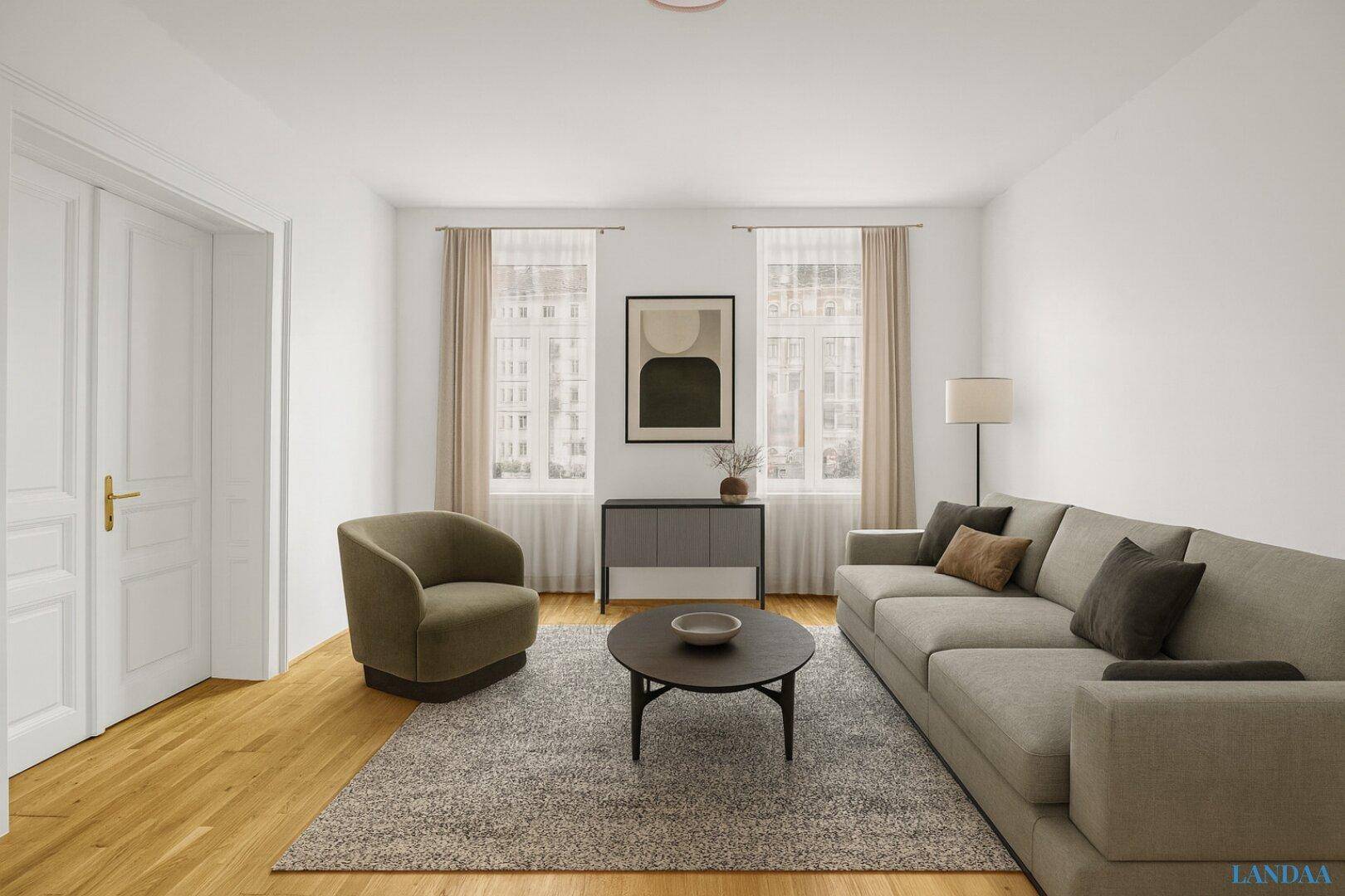 Gemütliches Wohnzimmer mit Holzboden, beigem Sofa und Sessel, sowie Blick auf die Stadt.