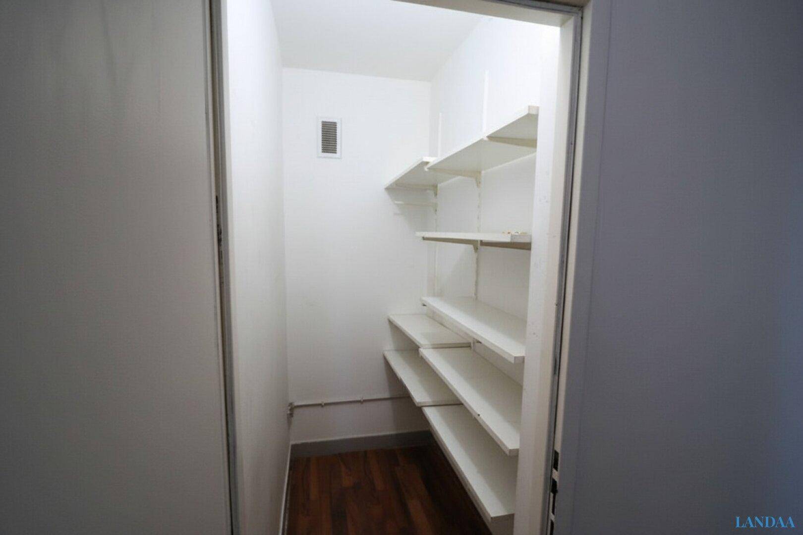 +++NEU+++ Moderne 3-Zimmer-Wohnung mit Loggia und Top-Infrastruktur! Millenium City Nähe - Ansicht 4
