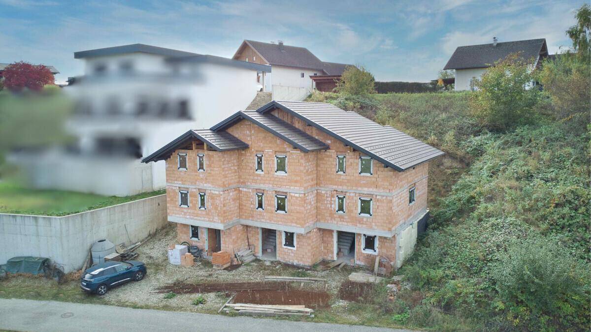 Reihenhaus-Projekt in Pischelsdorf bei Mattighofen!! Rohbau bereits fertig! - Widok 3