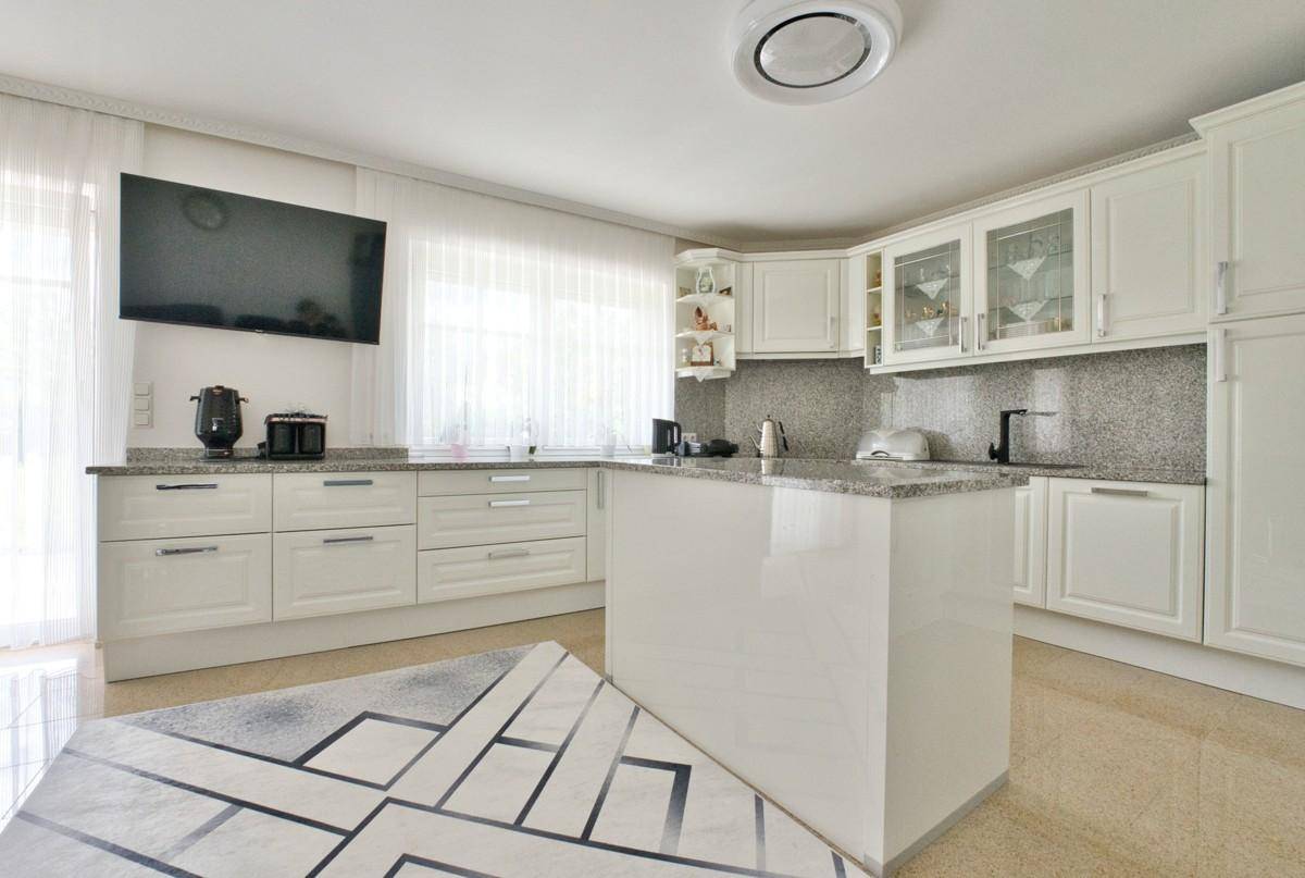 Küche Wohnung EG