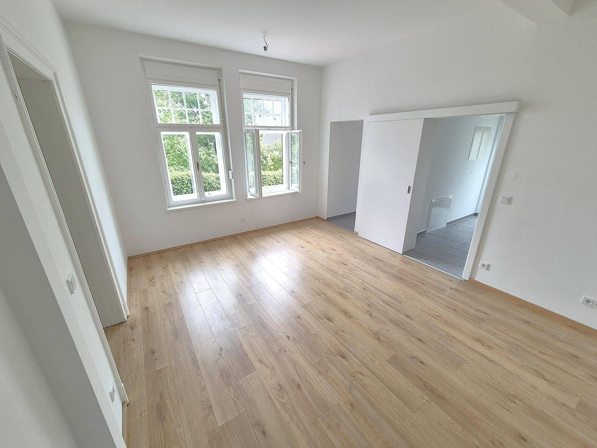 Geförderte Wohnung mit klassischem Charme - Ansicht 2