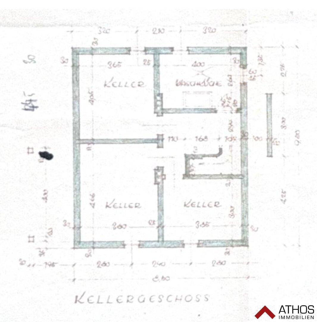 Grundriss des Kellergeschosses mit mehreren Kellerräumen und Waschküche.