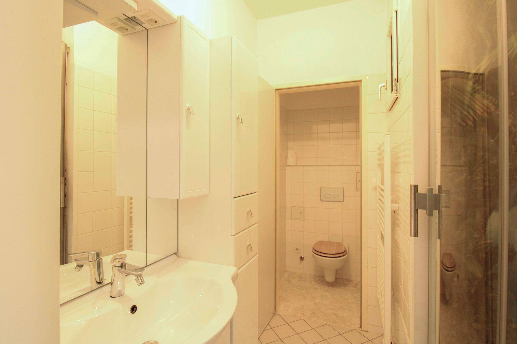 14_Badezimmer + WC