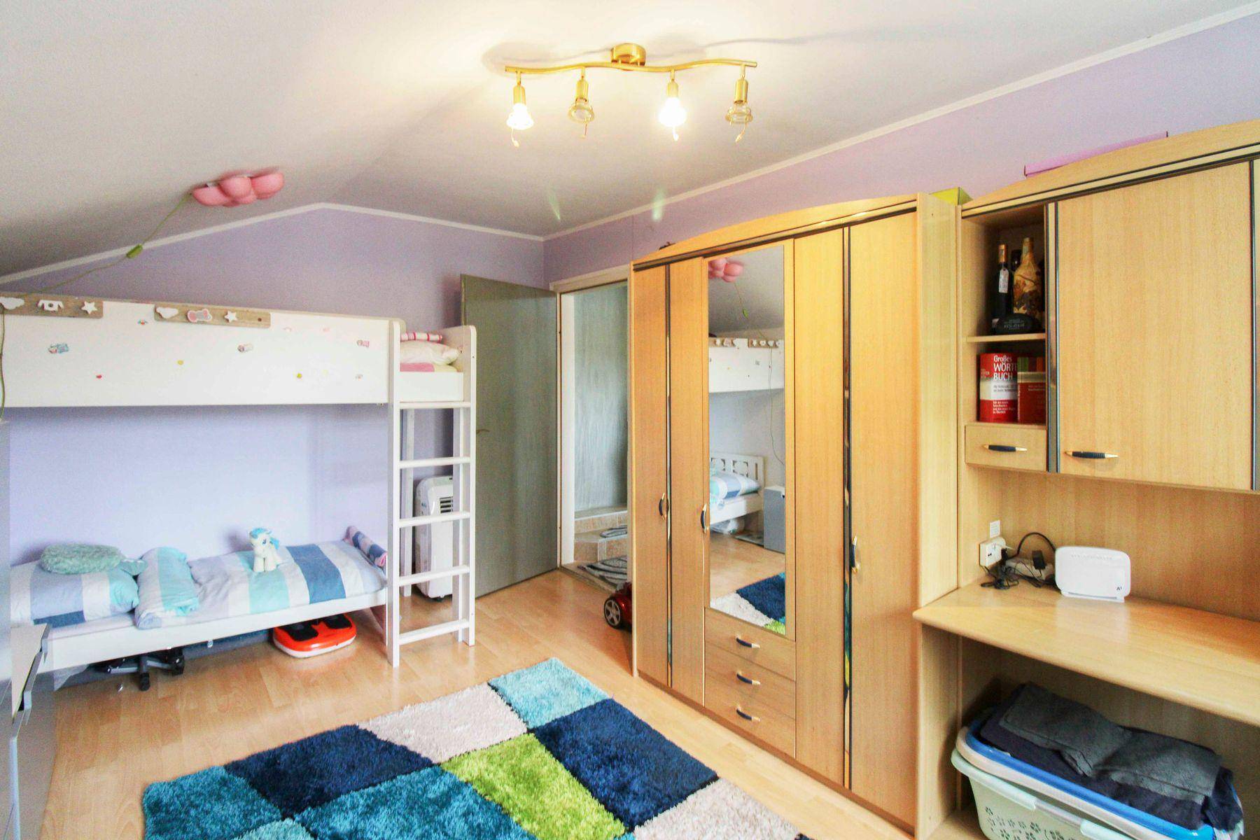 Kinderzimmer OG