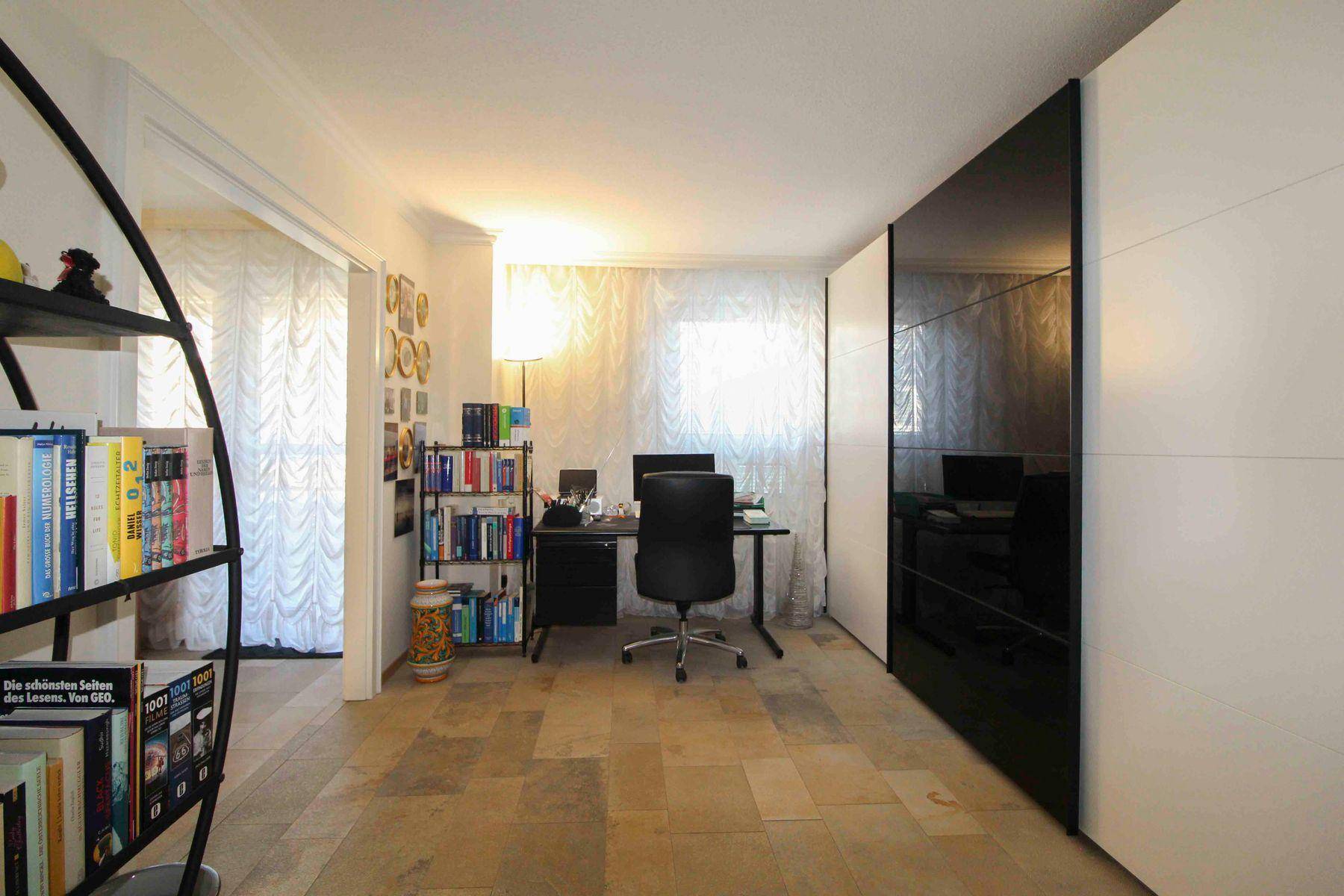 Schlafzimmer Bild 2