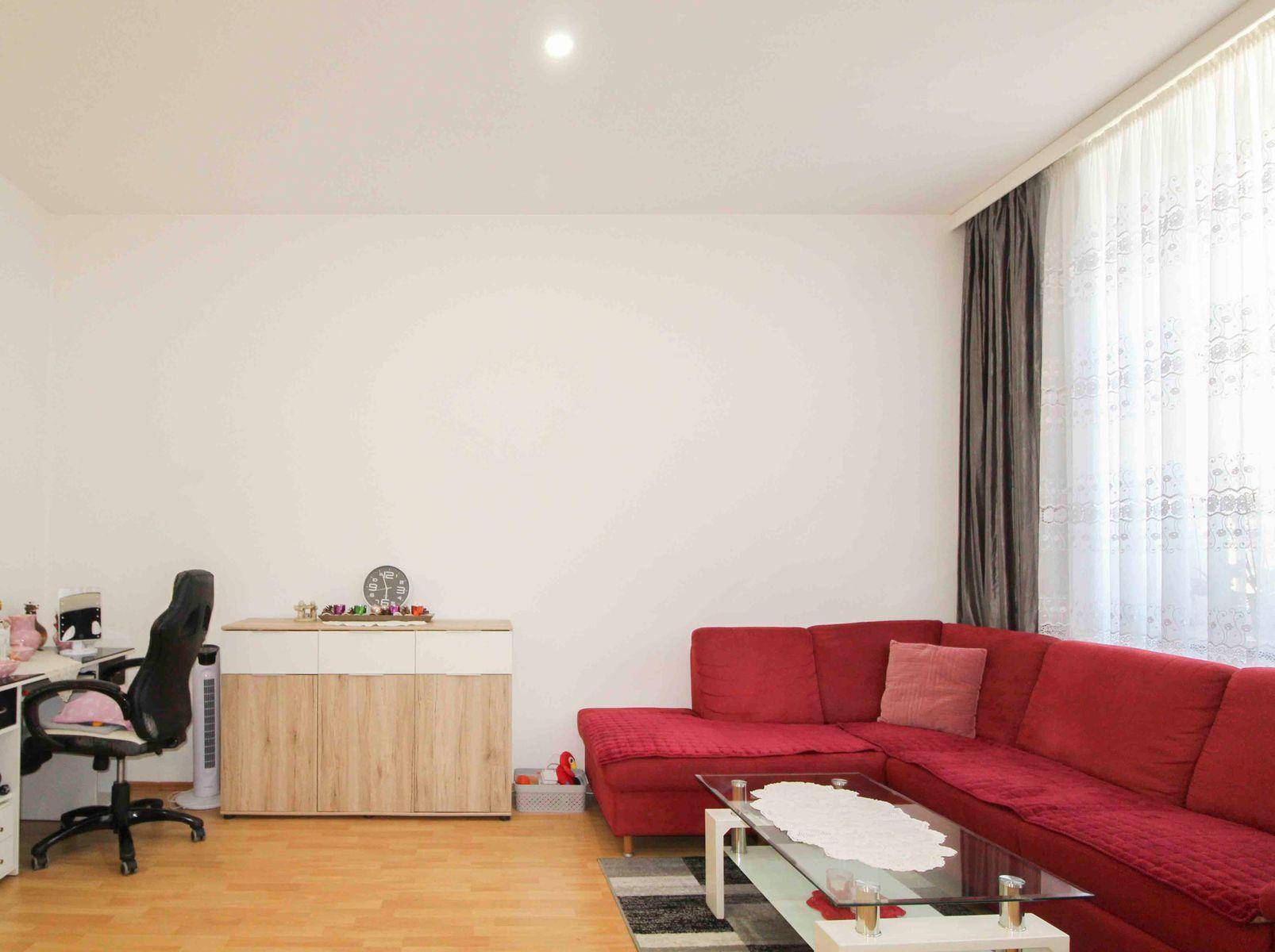 Wohnzimmer Bild 2