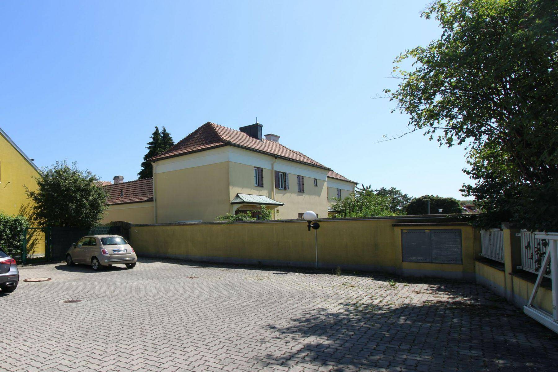 17_PKW-Abstellplatz