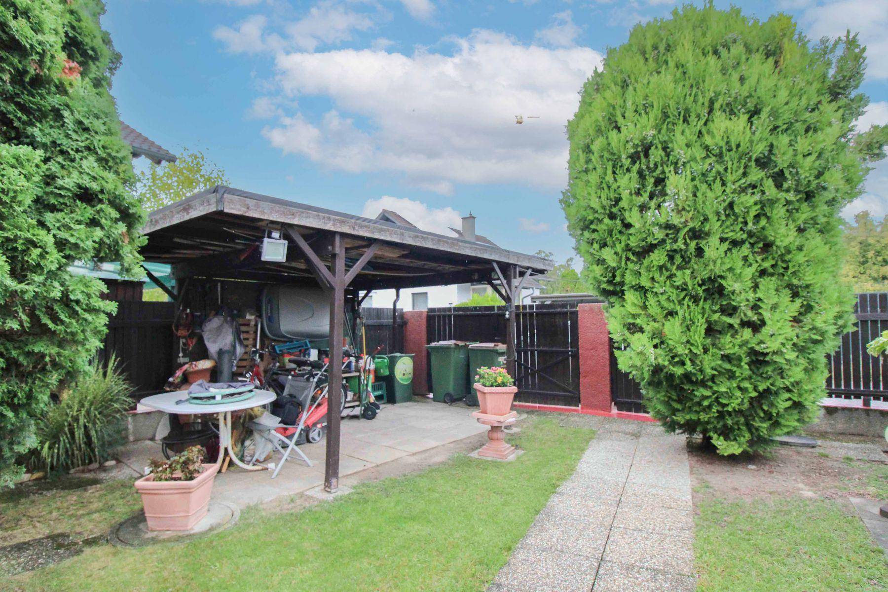 Carport