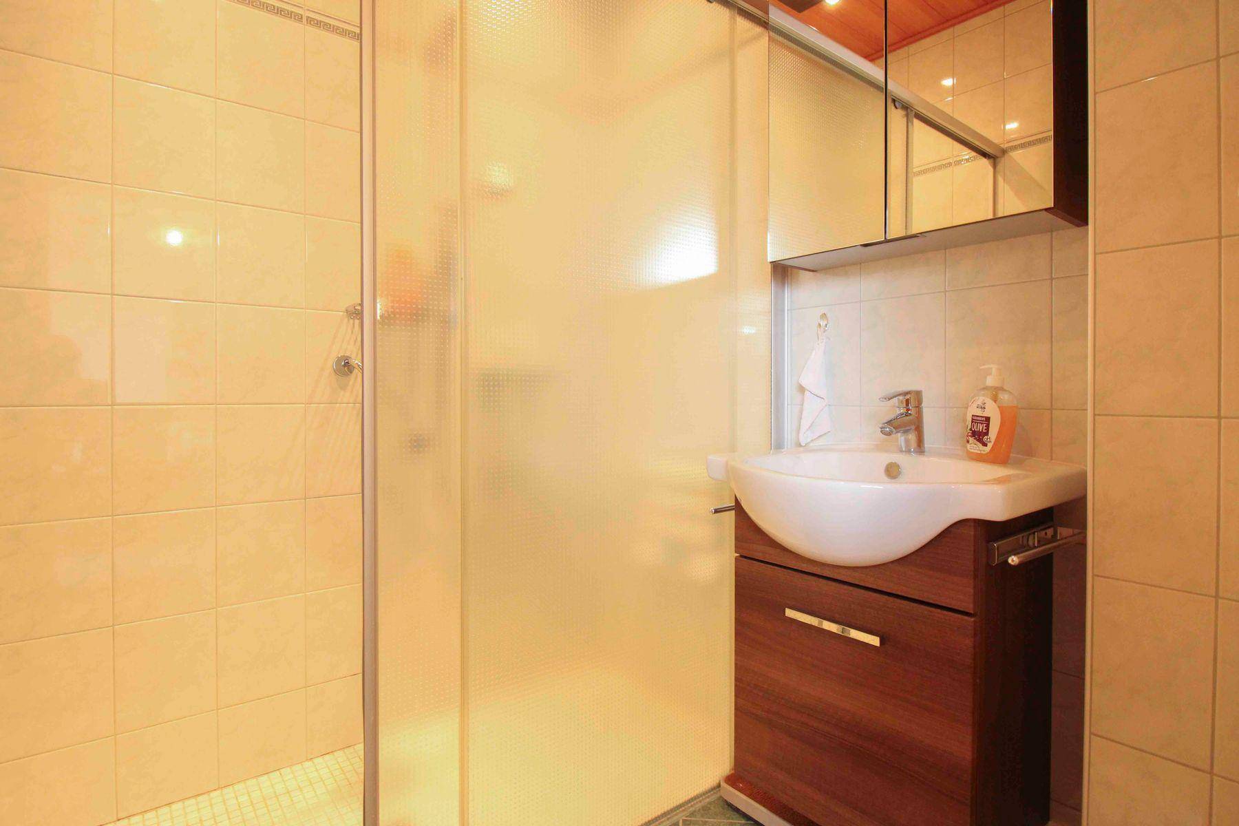 11_Badezimmer