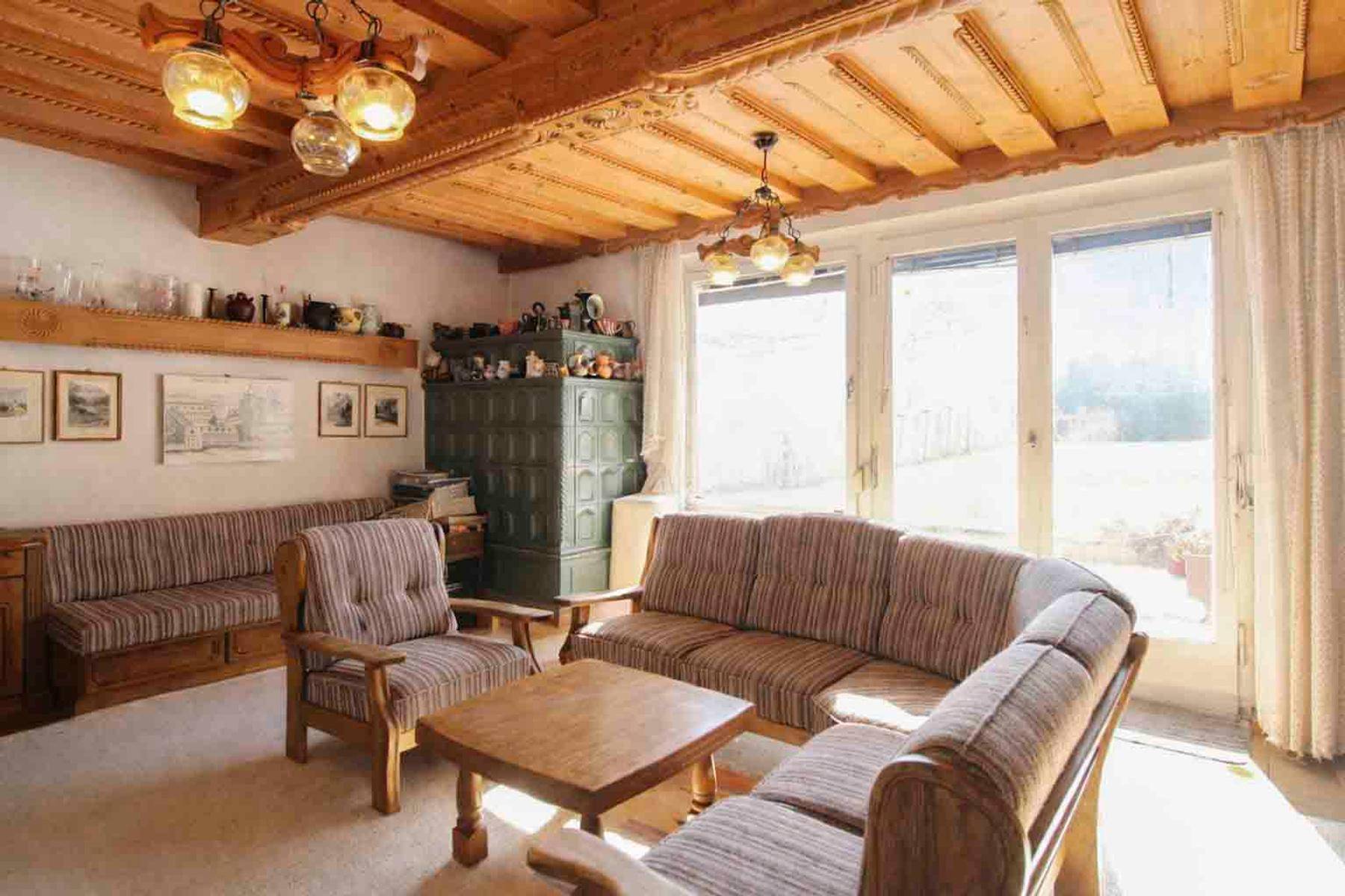 Charmantes Haus mit Wintergarten, Kachelofen und viel Platz für Ihre Familie in Dürnkrut - Ansicht 2
