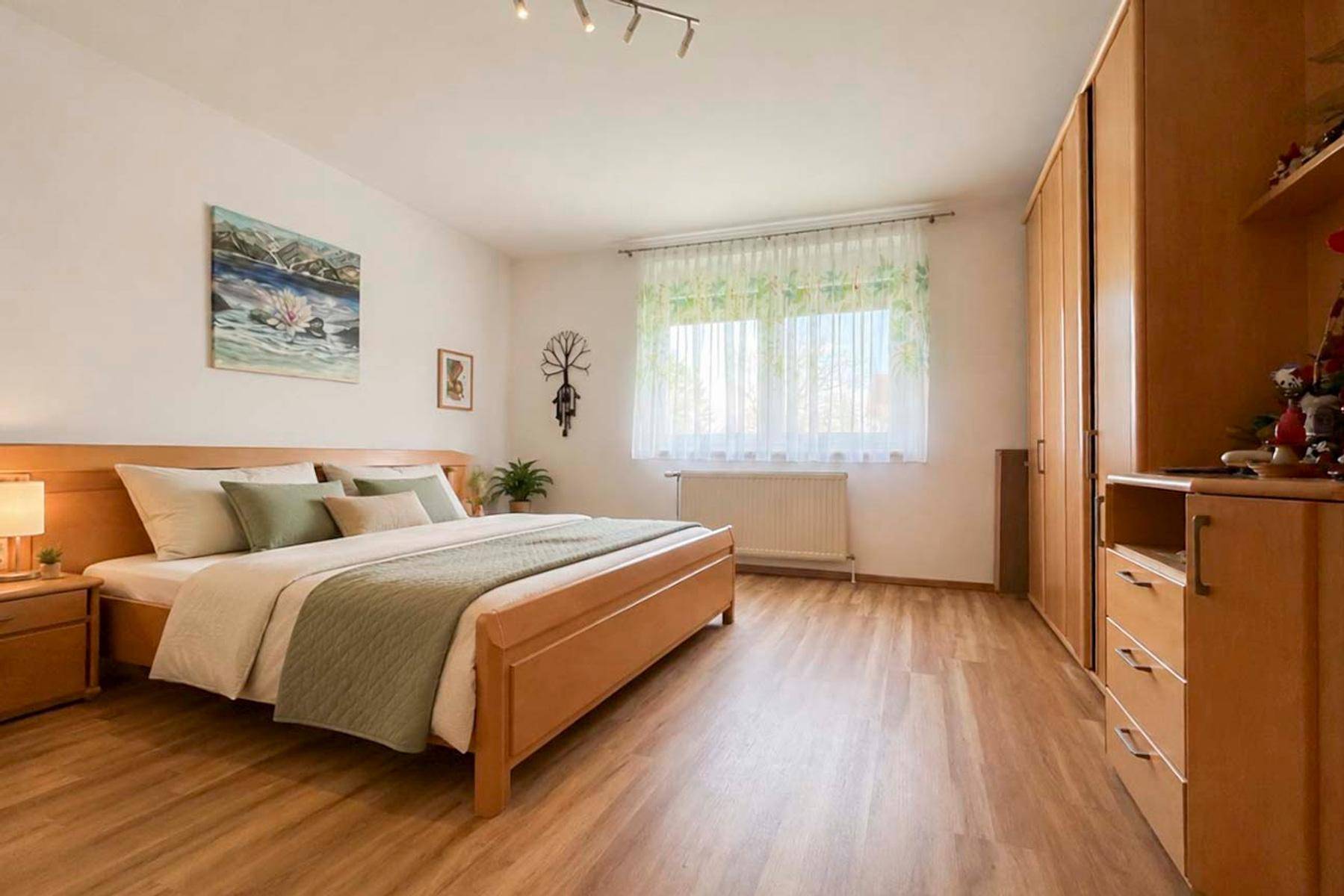 Charmanter Bungalow mit traumhaftem Garten &amp; Pool in der Maria-Theresien-Siedlung - Ansicht 6