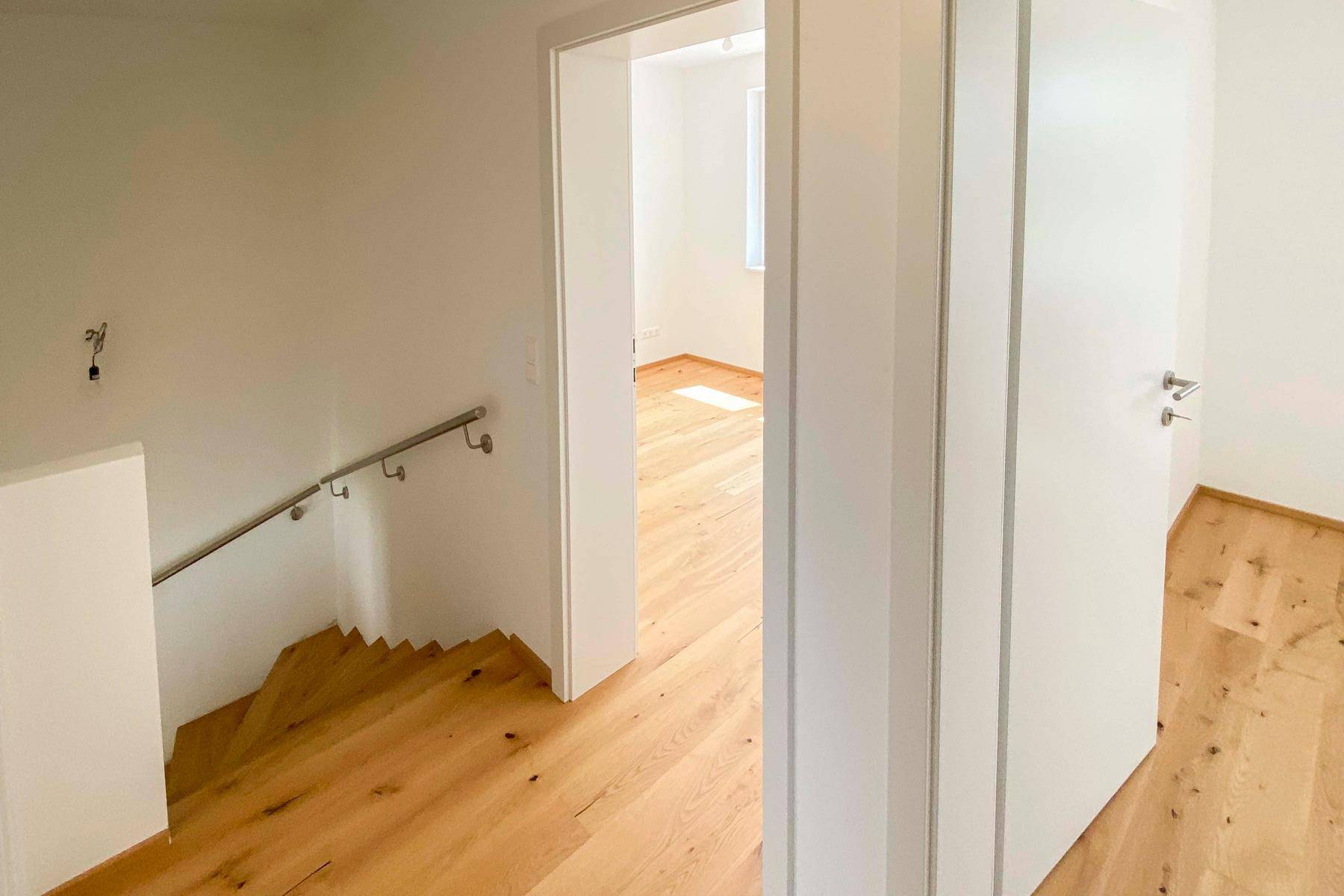 Modernes Reihenhaus in Spillern – schlüsselfertiger Erstbezug mit großem Garten - Ansicht 5
