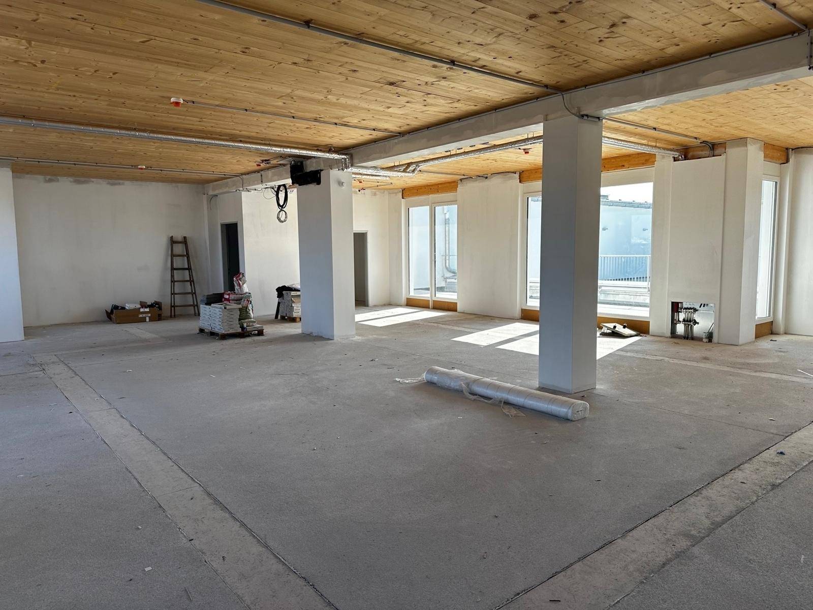Büro 4